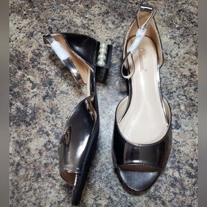 Dunion Silver Open Toe Flats Ankle Strap Dress Shoes w/ Pearl Heel Detail